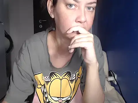 petite danielle online show from 07-22-26, 03:09