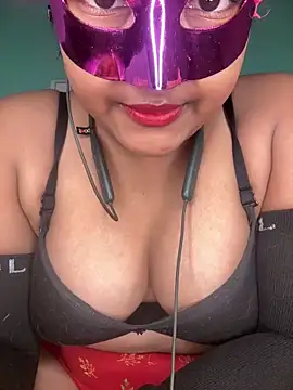 mimi87hoty online show from 02-19-26, 06:37