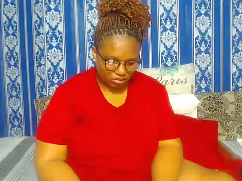 JUICEYLIPS333 online show from 09-22-25, 05:53