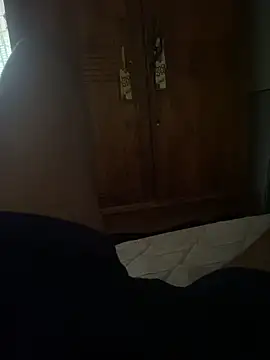 Snapshot of Senurak99 chatting on 10-02-25, 09:27 Senurak99 online show from 10-02-25, 09:27