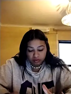 Snapshot of Tigresa23 chatting on 10-28-25, 03:58 Tigresa23 online show from 10-28-25, 03:58