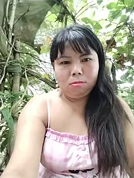 Snapshot of lusy-00 chatting on 06-29-26, 10:15 lusy-00 online show from 06-29-26, 10:15