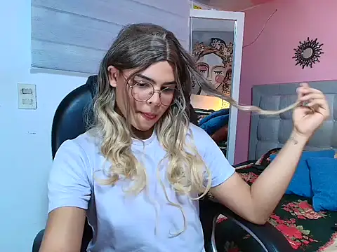 stewart mateo  online show from 12-18-25, 02:17