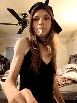 Snapshot of THATgirlUwont4get chatting on 09-08-25, 03:00 THATgirlUwont4get online show from 09-08-25, 03:00