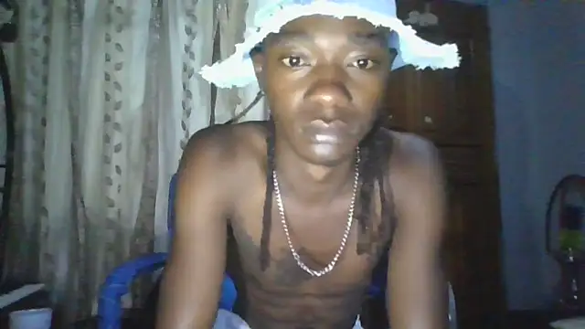 Snapshot of Nykho17 chatting on 12-16-25, 07:52 Nykho17 online show from 12-16-25, 07:52