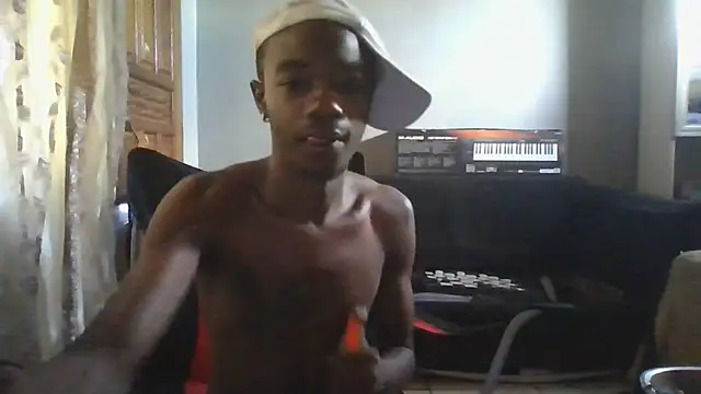 Snapshot of Nykho17 chatting on 03-25-26, 06:30 Nykho17 online show from 03-25-26, 06:30