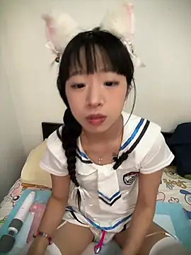Snapshot of jingjing005 chatting on 04-23-26, 08:46 jingjing005 online show from 04-23-26, 08:46