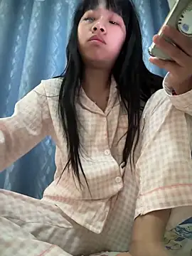 Snapshot of jingjing005 chatting on 04-28-26, 07:46 jingjing005 online show from 04-28-26, 07:46