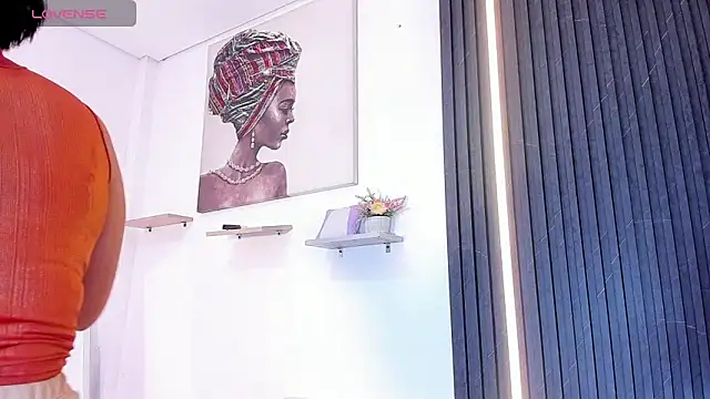 Gabrielaa Miller  online show from 09-25-25, 07:28