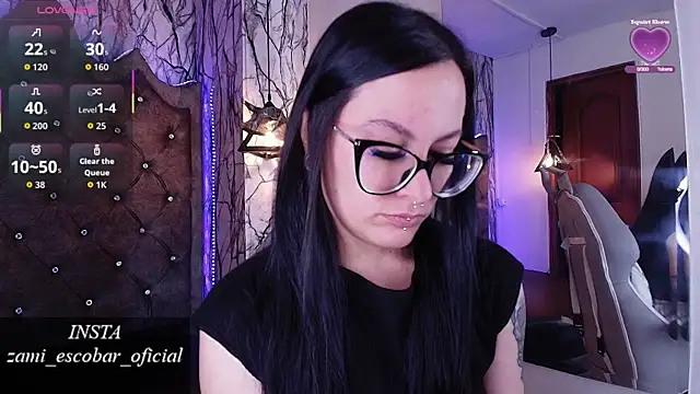 Snapshot of Zami_Escobar_of chatting on 12-19-25, 06:48 Zami Escobar of online show from 12-19-25, 06:48