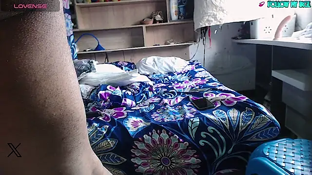 luisafe2025 online show from 10-16-25, 04:41