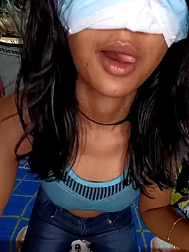 Snapshot of emali_baba chatting on 02-10-26, 06:17 emali baba online show from 02-10-26, 06:17