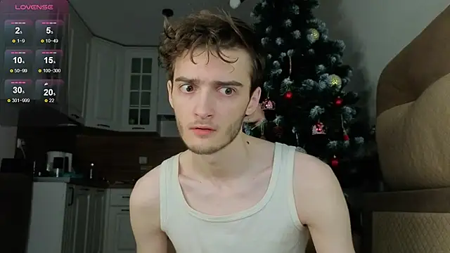 Snapshot of spider____man chatting on 01-17-26, 01:27 spider man online show from 01-17-26, 01:27