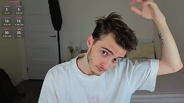 spider    man online show from 04-23-26, 01:57