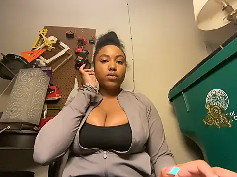 princesslivv online show from 02-19-26, 04:41