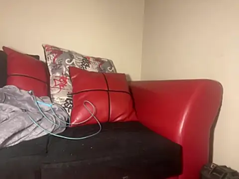 princesslivv online show from 04-21-26, 03:46