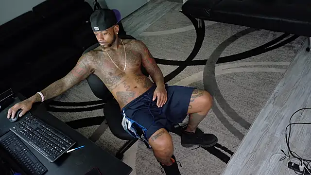 SLANGONDEMHOES online show from 09-11-25, 02:50