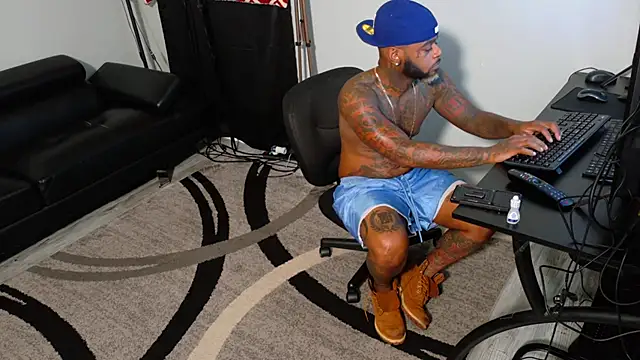 SLANGONDEMHOES online show from 11-06-25, 07:15