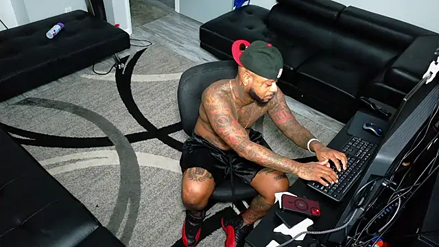 SLANGONDEMHOES online show from 01-10-26, 10:36