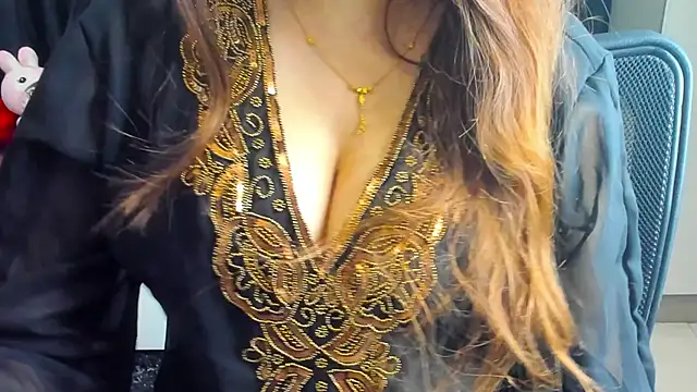 Snapshot of Shawtty_Girl chatting on 09-29-25, 05:51 Shawtty Girl online show from 09-29-25, 05:51
