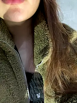 Hinne07 online show from 11-04-25, 03:55