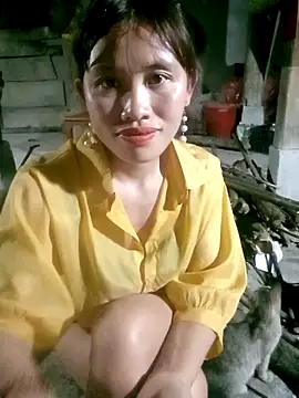 Snapshot of rubi_bae chatting on 04-23-26, 12:04 rubi bae online show from 04-23-26, 12:04