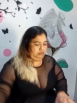 curvy diva  online show from 11-14-25, 11:09