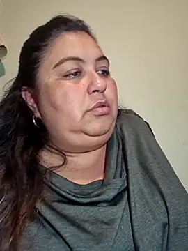 curvy diva  online show from 02-08-26, 02:37