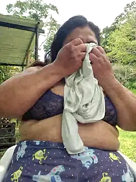 curvy diva  online show from 03-07-26, 05:54