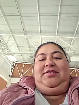 curvy diva  online show from 04-16-26, 11:22