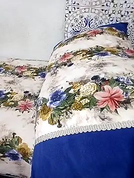 Snapshot of Mayamimi chatting on 09-24-25, 11:52 Mayamimi online show from 09-24-25, 11:52