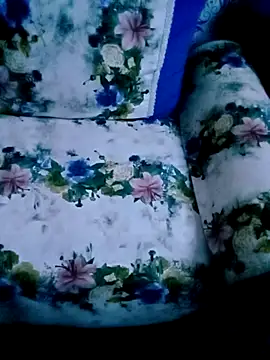 Snapshot of Mayamimi chatting on 10-02-25, 06:37 Mayamimi online show from 10-02-25, 06:37