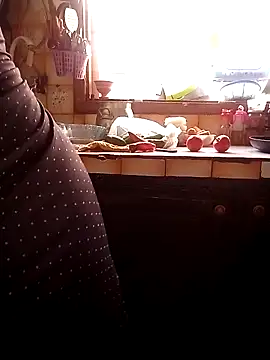 Snapshot of Mayamimi chatting on 10-13-25, 11:43 Mayamimi online show from 10-13-25, 11:43