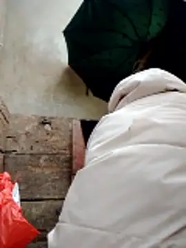 Snapshot of Georgia_here chatting on 01-13-26, 12:49 Georgia here online show from 01-13-26, 12:49