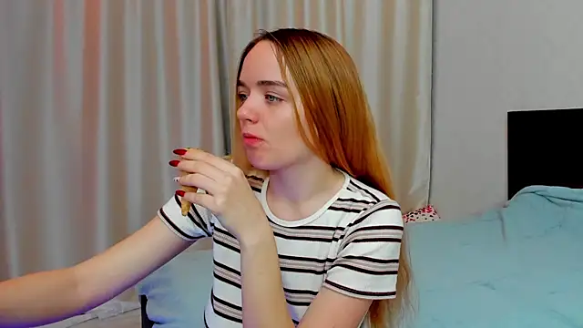 JanetShy online show from 09-23-25, 07:00