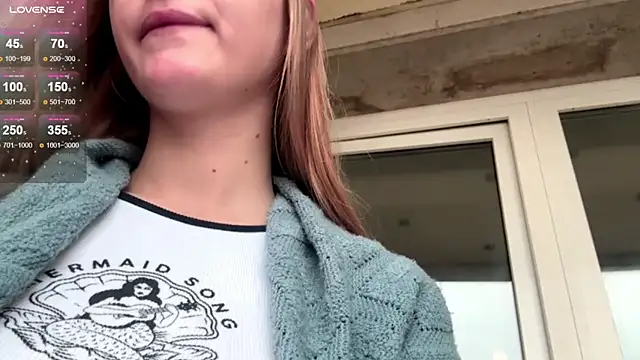 SweetJinny88 online show from 12-01-25, 07:24