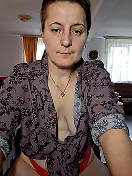 Fluturas2 online show from 11-27-25, 08:05