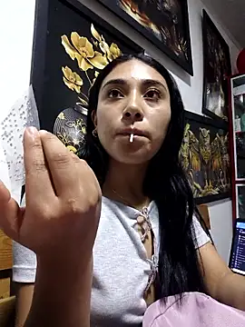 AmberGold- online show from 10-27-25, 10:47