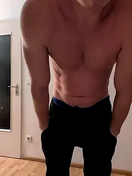 Shunduuu online show from 10-31-25, 10:22