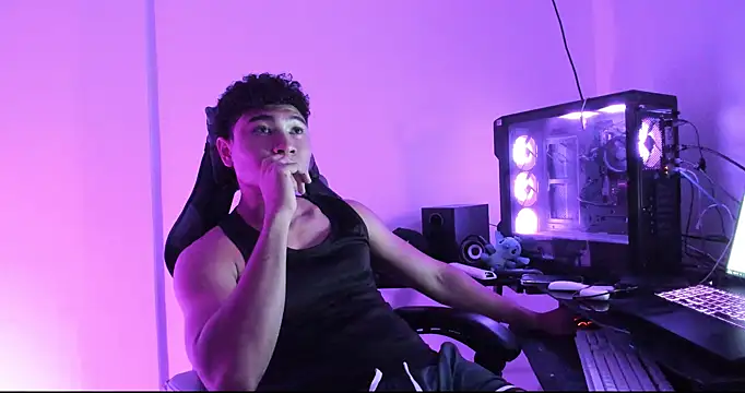 kenji azura1 online show from 10-28-25, 07:45