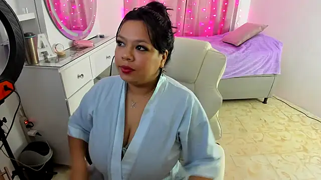 aynarakiss online show from 09-19-25, 04:47