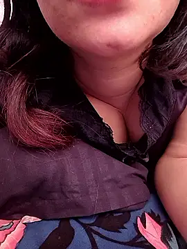 Dimple sexxy online show from 02-14-26, 09:17