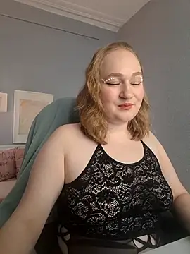 Snapshot of Kitty_Rest_ chatting on 02-27-26, 10:15 Kitty Rest online show from 02-27-26, 10:15