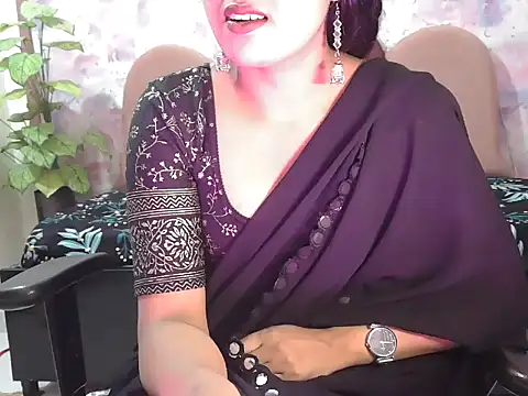 Snapshot of shaalu_sharma chatting on 09-30-25, 05:34 shaalu sharma online show from 09-30-25, 05:34