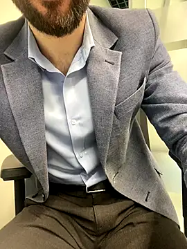 Snapshot of speddy34 chatting on 12-16-25, 07:35 speddy34 online show from 12-16-25, 07:35