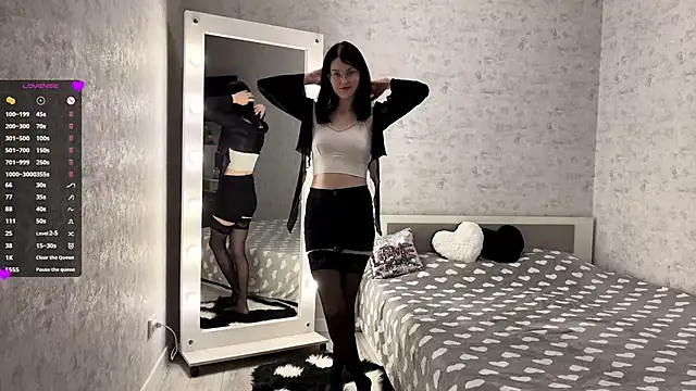 FakeLamb online show from 10-15-25, 09:04