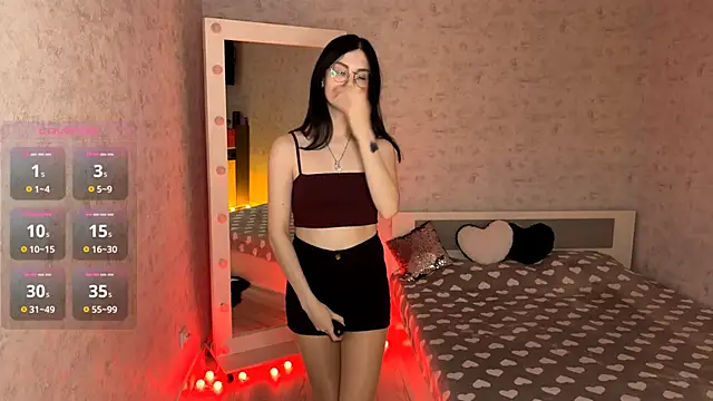 Snapshot of FakeLamb chatting on 02-08-26, 09:07 FakeLamb online show from 02-08-26, 09:07