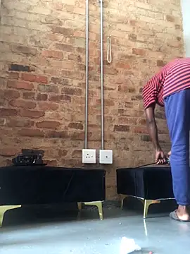 Snapshot of Vince_Favent chatting on 09-11-25, 08:36 Vince Favent online show from 09-11-25, 08:36