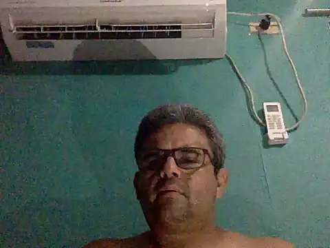 Katracho6969 online show from 10-04-25, 02:09