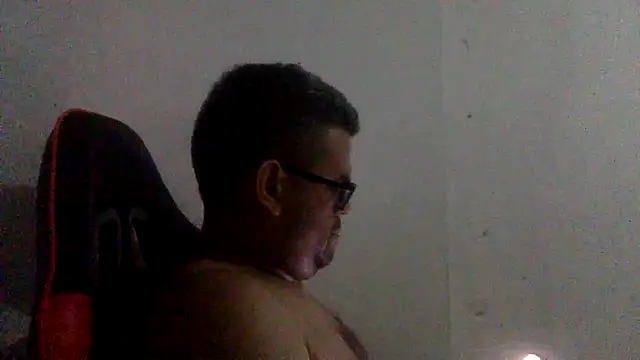 Snapshot of Katracho6969 chatting on 07-13-26, 05:21 Katracho6969 online show from 07-13-26, 05:21